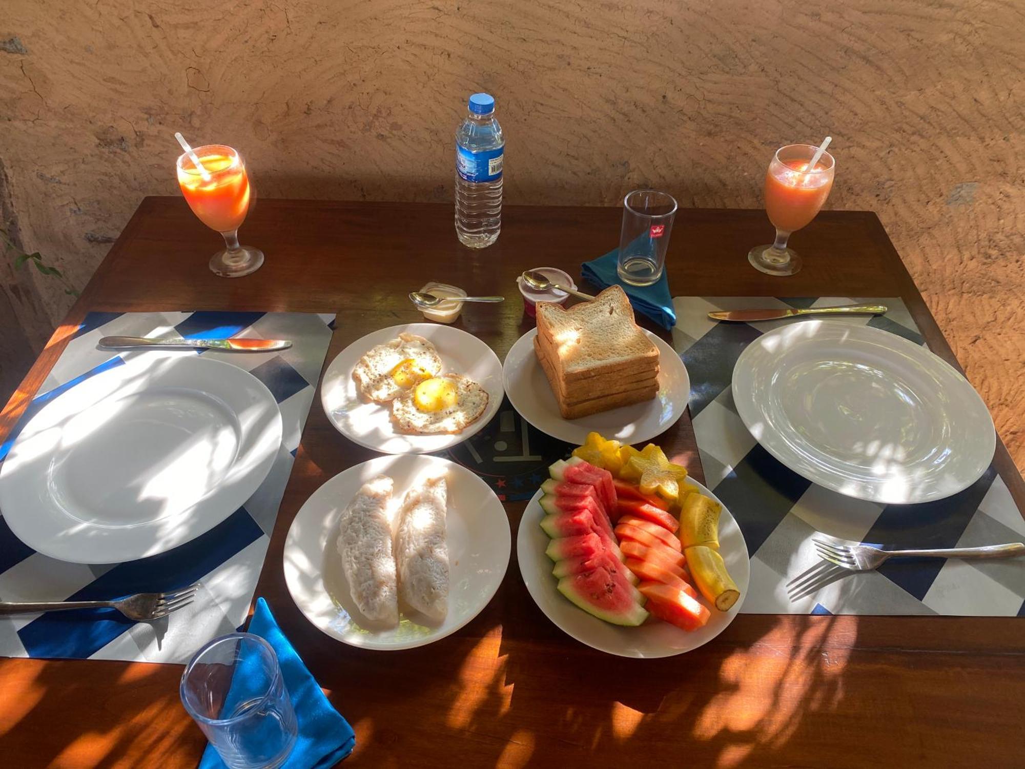 Hotel Hanguk Villa ダンブッラ エクステリア 写真